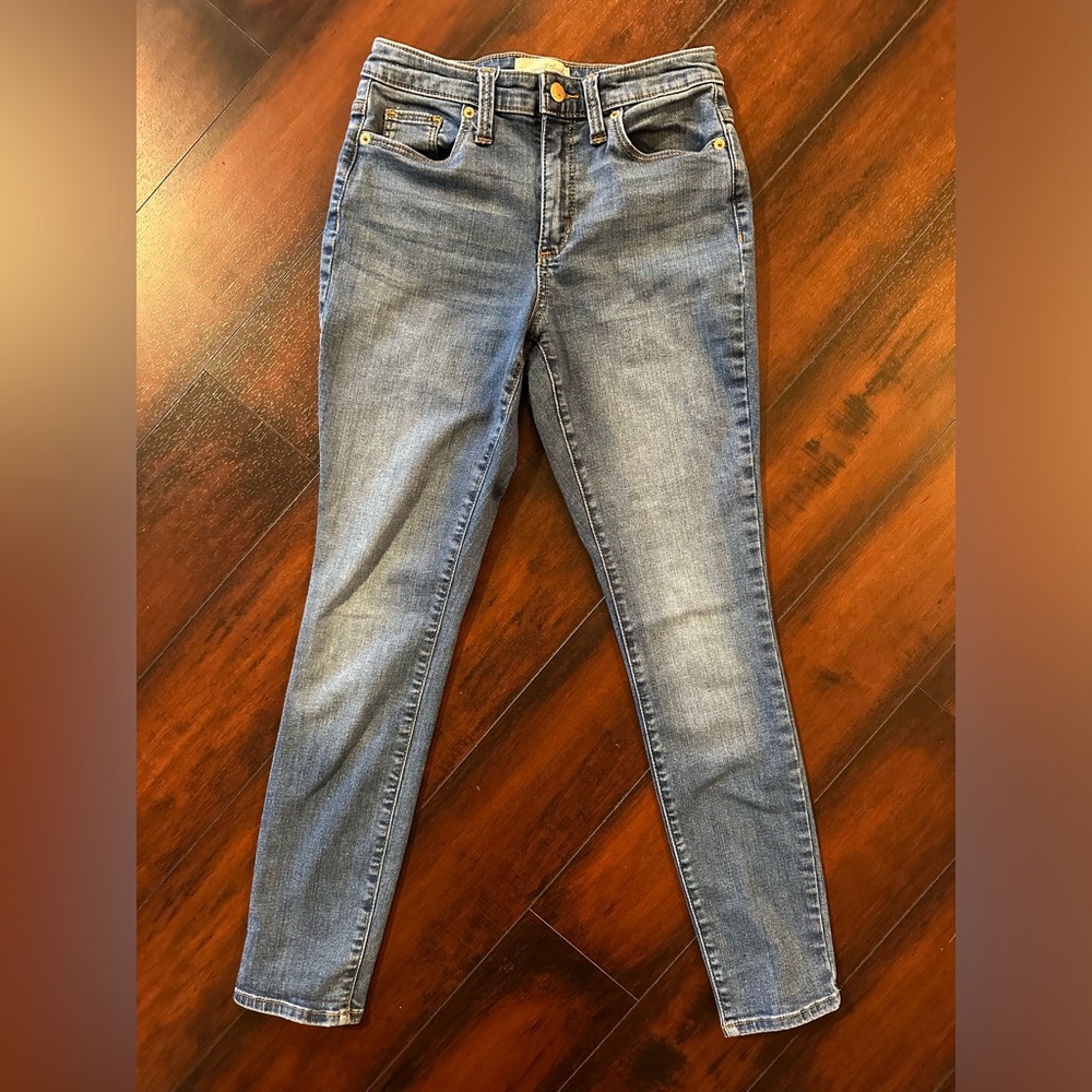 Universal Thread high-rise Skinny
